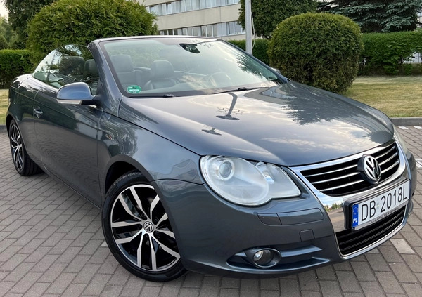 Volkswagen Eos cena 23999 przebieg: 89000, rok produkcji 2007 z Wałbrzych małe 742